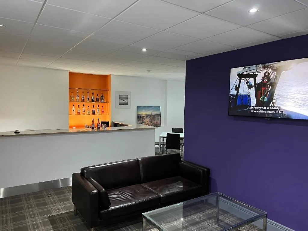 Oyo Wave Crest Hotel Blackpool 4*,